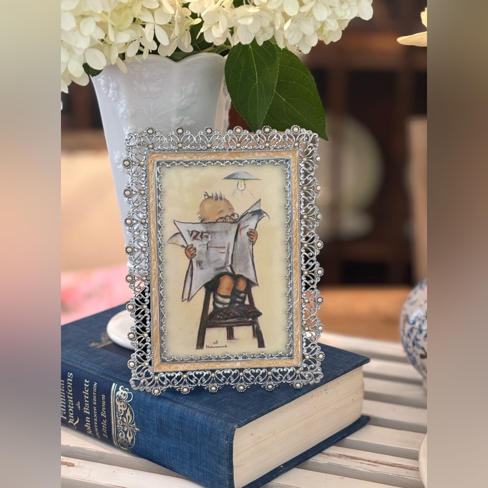 Vintage Filagree Pearl Photo Frame. Reticulated 5.5”x7.5” | Timeless | Classic